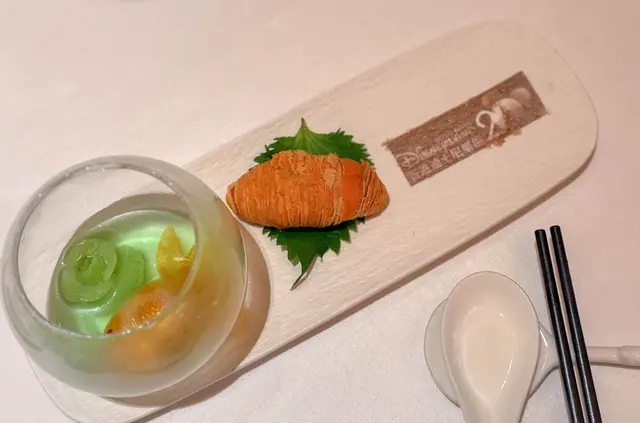 如魚得水拼香芒龍蝦酥