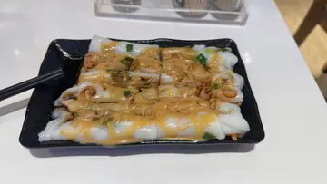 滑牛粥  虾米肠  