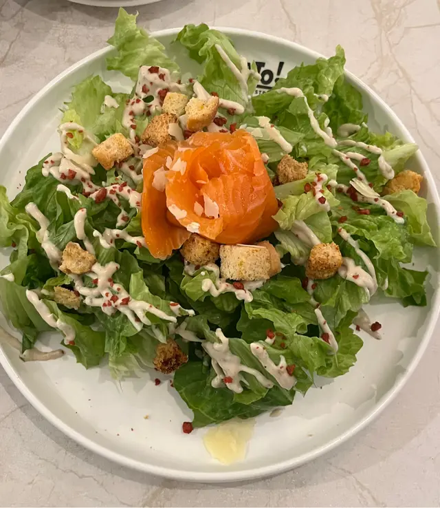 煙三文魚凱撒沙律